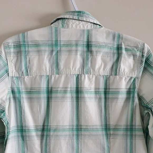 Carhartt Women's White and Green Plaid Button Down 3/4 Sleeves Shirt Size M - Picture 9 of 16
